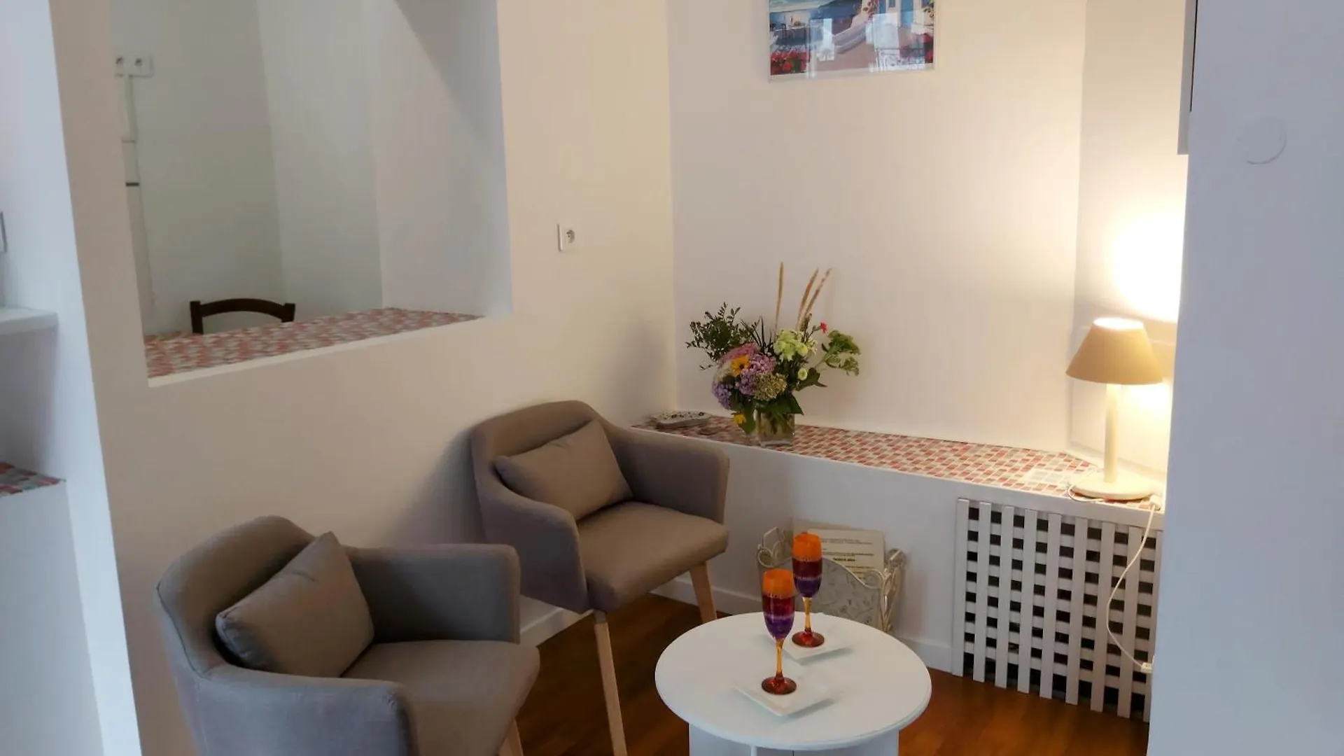 Bernadette' Cosy Flat Hotel Lourdes