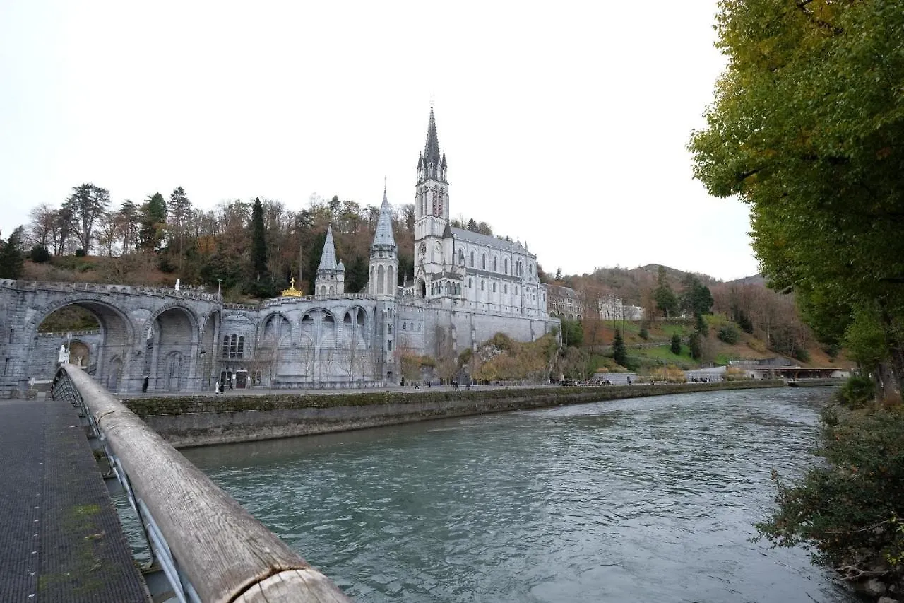Bernadette' Cosy Flat Hotel Lourdes 3*,